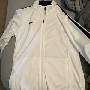 Nike pull over